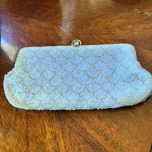Vintage Elegant Beaded Clutch in Cream